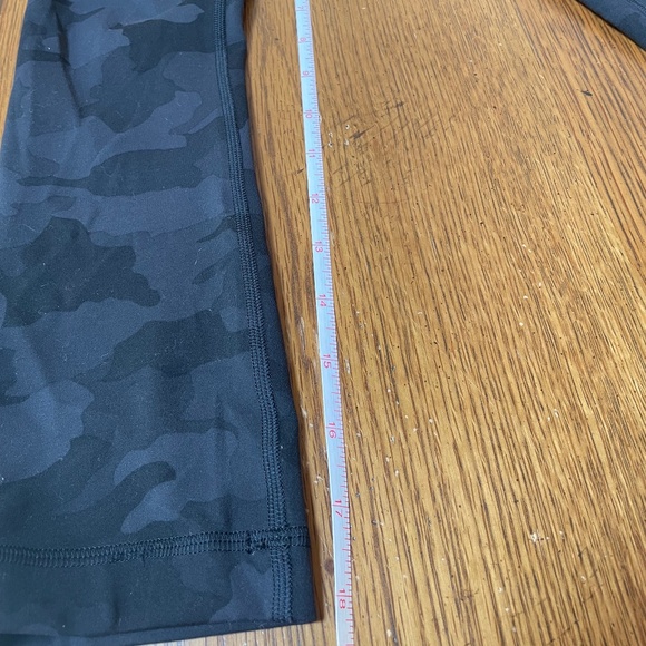 Lululemon Wunder Train Crop 21" Size 0 - Picture 4 of 5